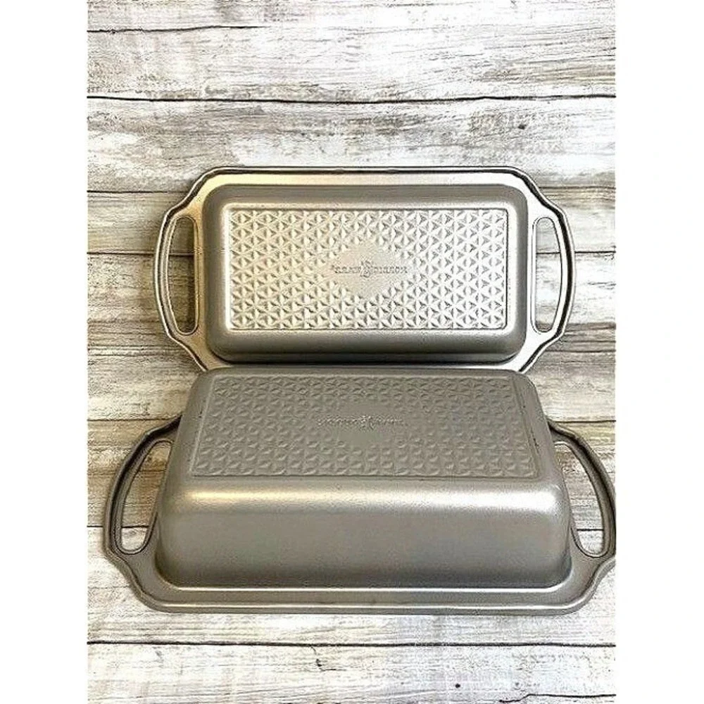 Nordic Ware Natural Aluminum Commercial Loaf Pan Set of Two